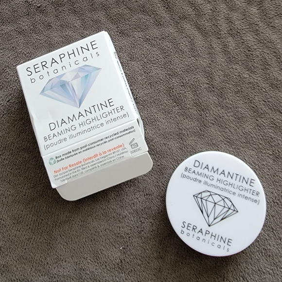 Seraphine Botanicals Diamantine Beaming Highlighter in Oyster 2g - Picture 2 of 3